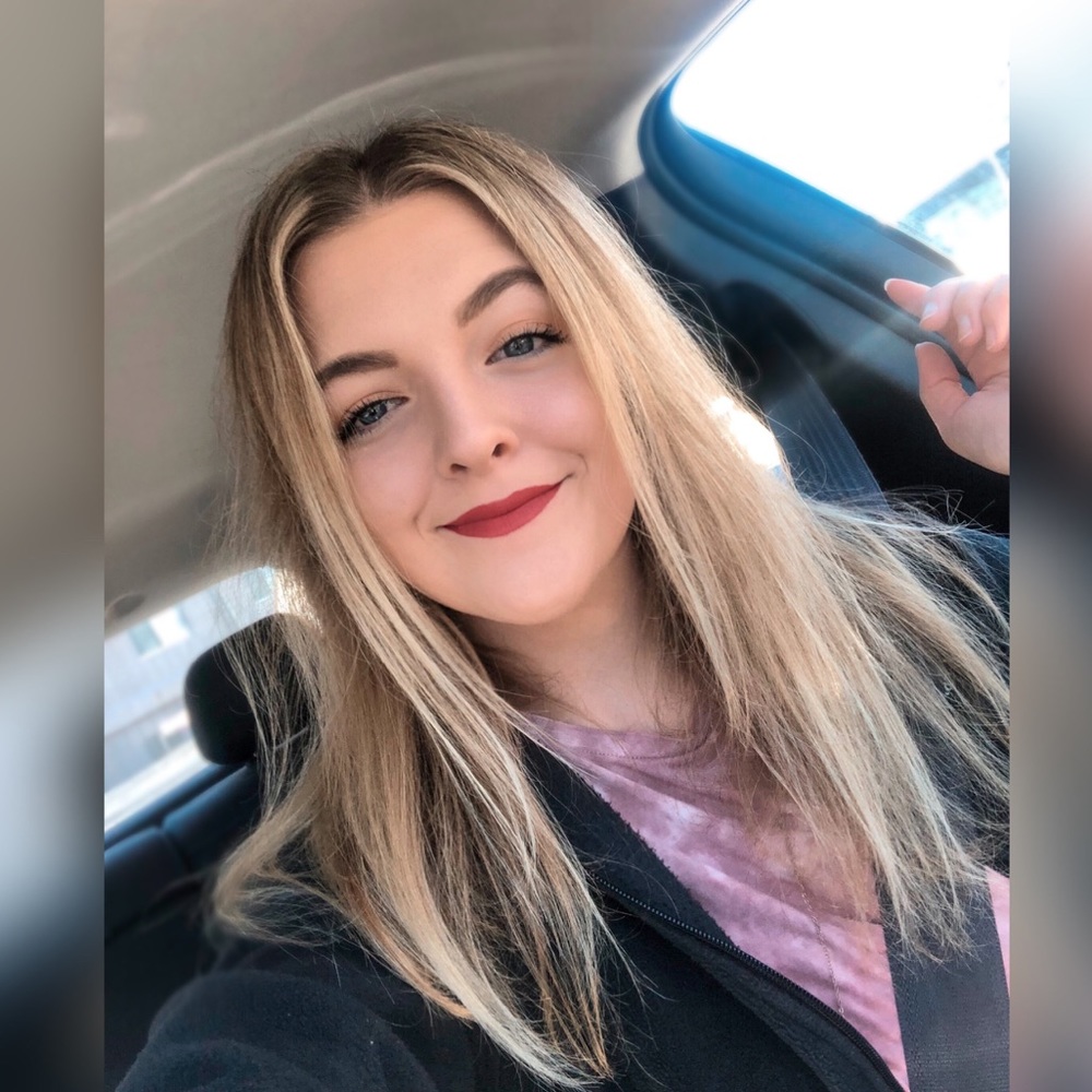 Meet your Posher, Melanie